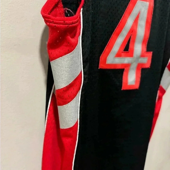 Chris Bosh Toronto Raptors NBA Jersey - Picture 7 of 11